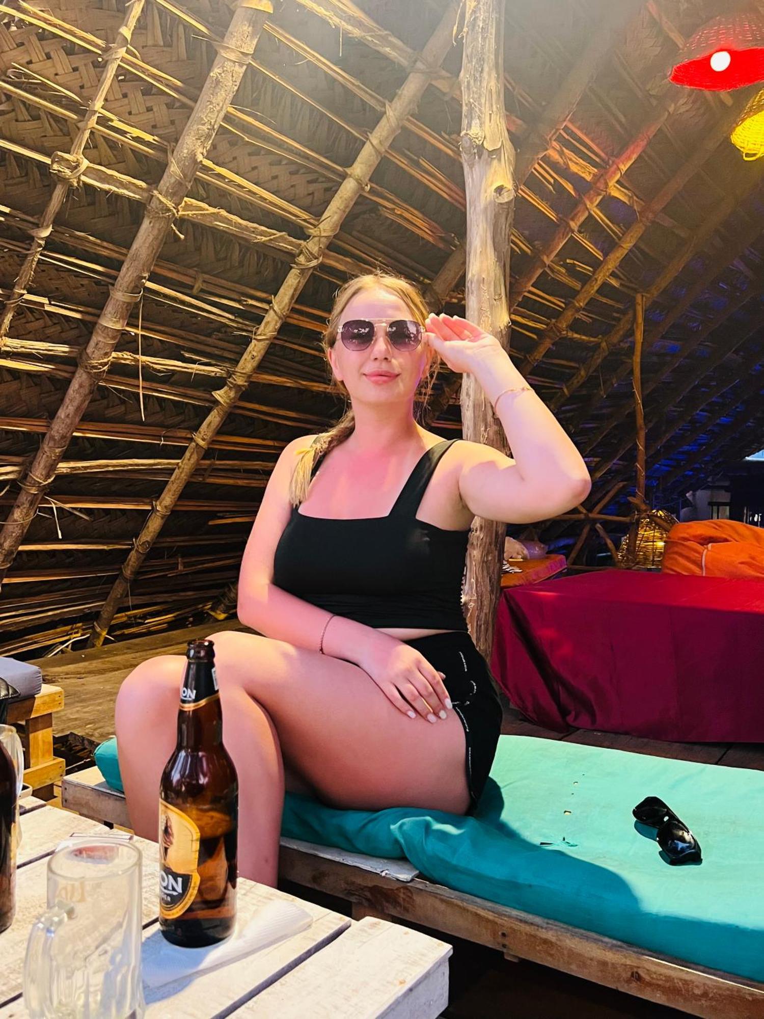Honey Beach Негомбо Екстериор снимка